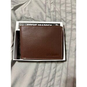 NWT: Steve Madden Brown Wallet